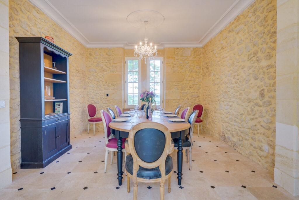 Château 4 suites piscine, jacuzzi, sauna, St Émilion — photo 17