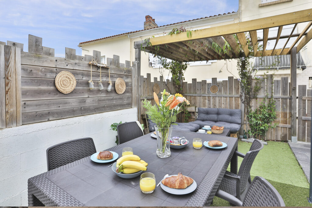 250 m² House with Garden and Parking – Épône — photo 29