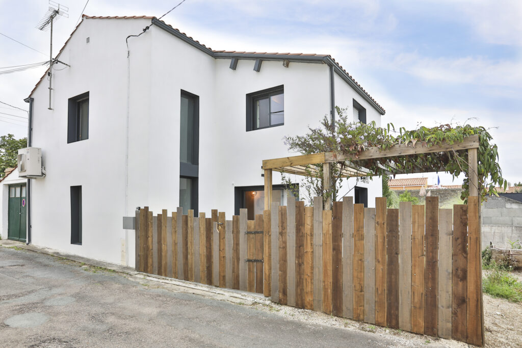 250 m² House with Garden and Parking – Épône — photo 14