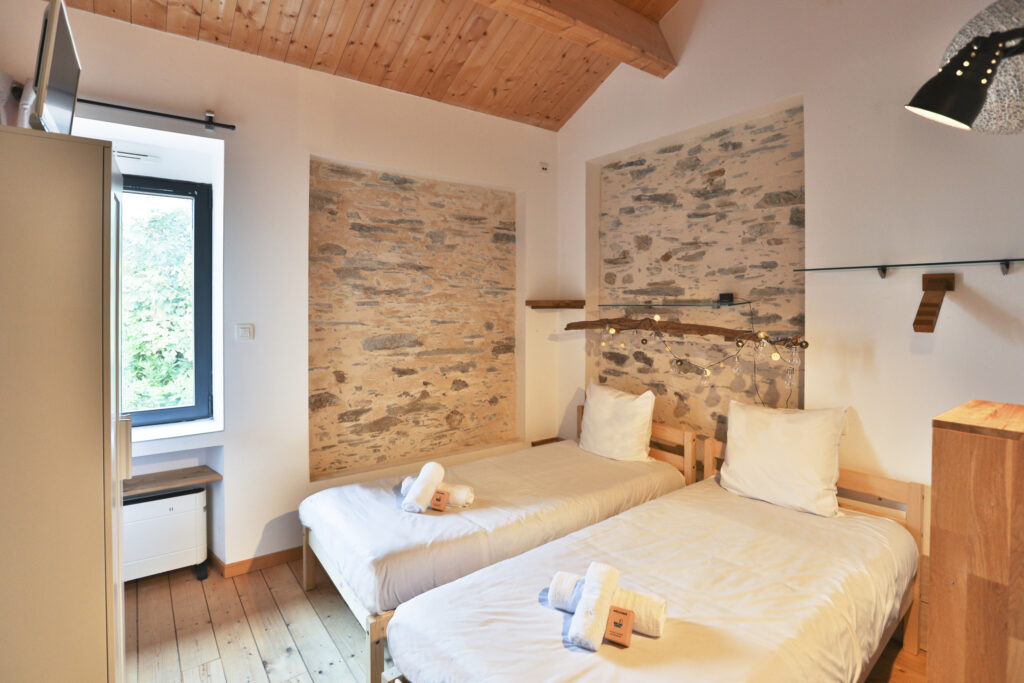 Jolie maison entre commerces et plage — photo 5