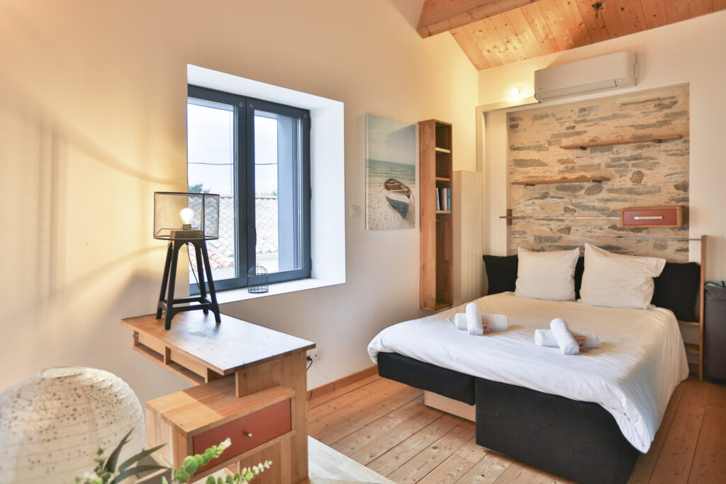 Jolie maison entre commerces et plage — photo 7