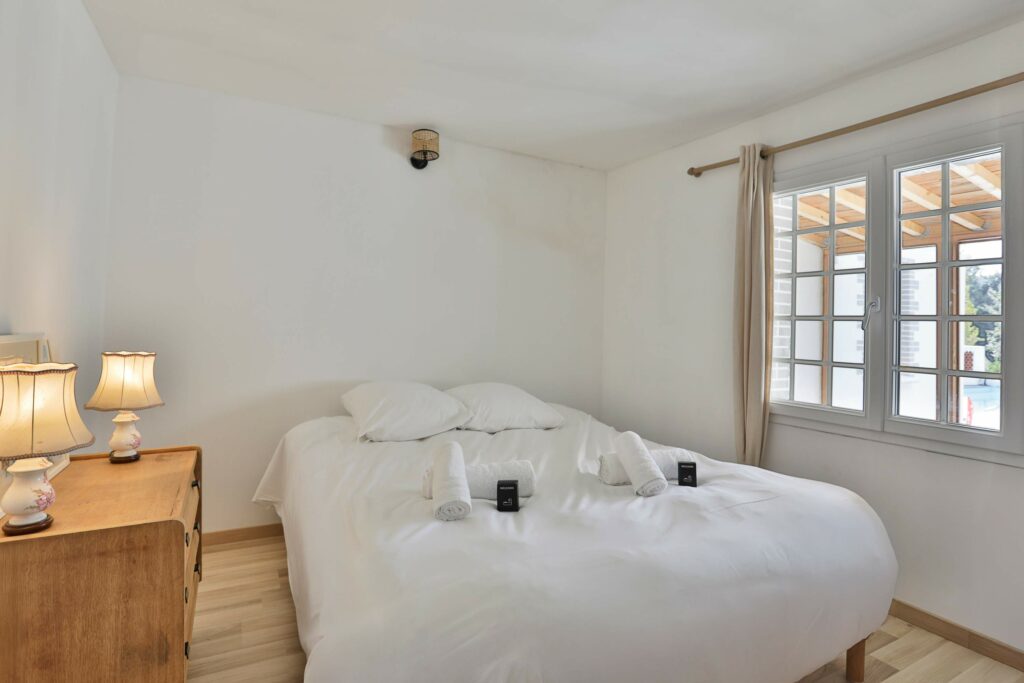 Villa 4 chambres, proche plage et foret Longeville — photo 25