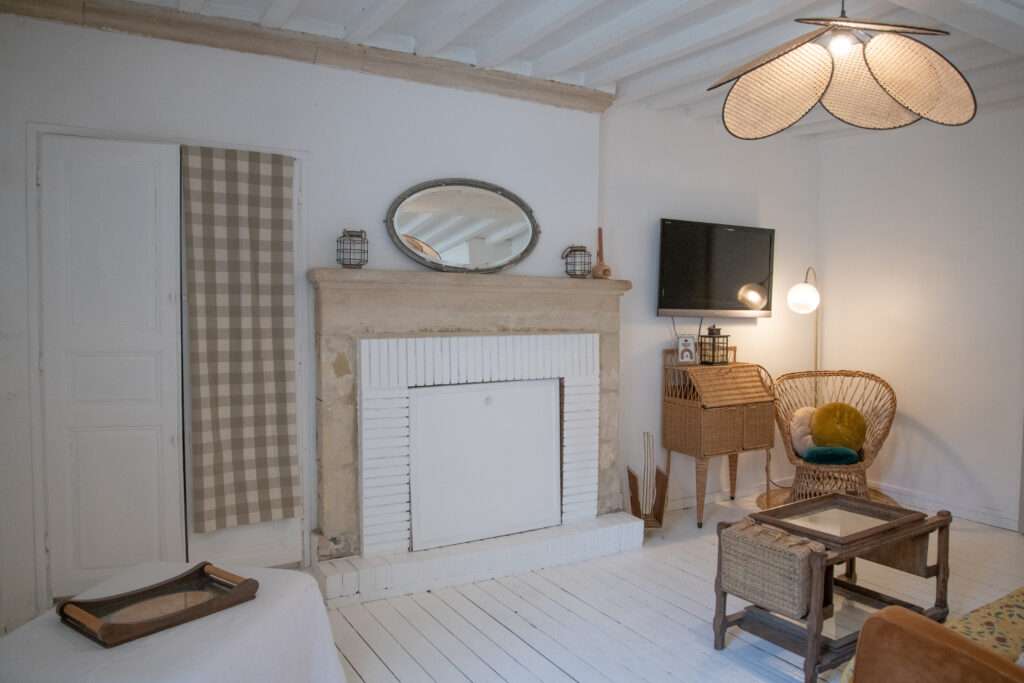 Fisherman’s House with Private Courtyard in Langrune-sur-Mer — photo 2