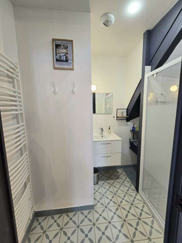 Agréable maison dans le centre du Bourg — photo 14