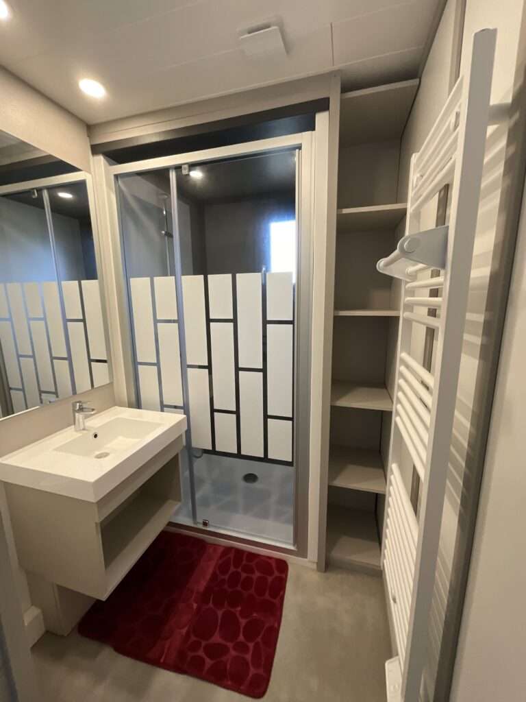 Chalet 56 m² climatisé avec piscine (animaux acceptés) jardin clôturé — photo 16