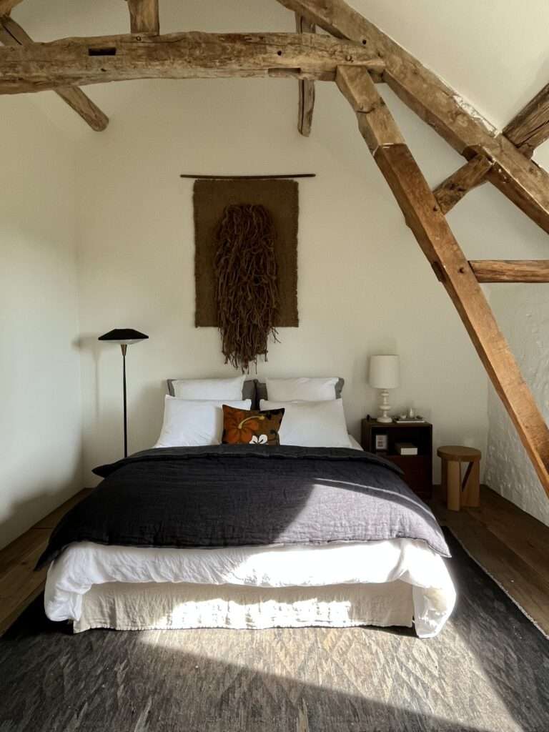 Charmante maison de campagne à l’intérieur contemporain — photo 6