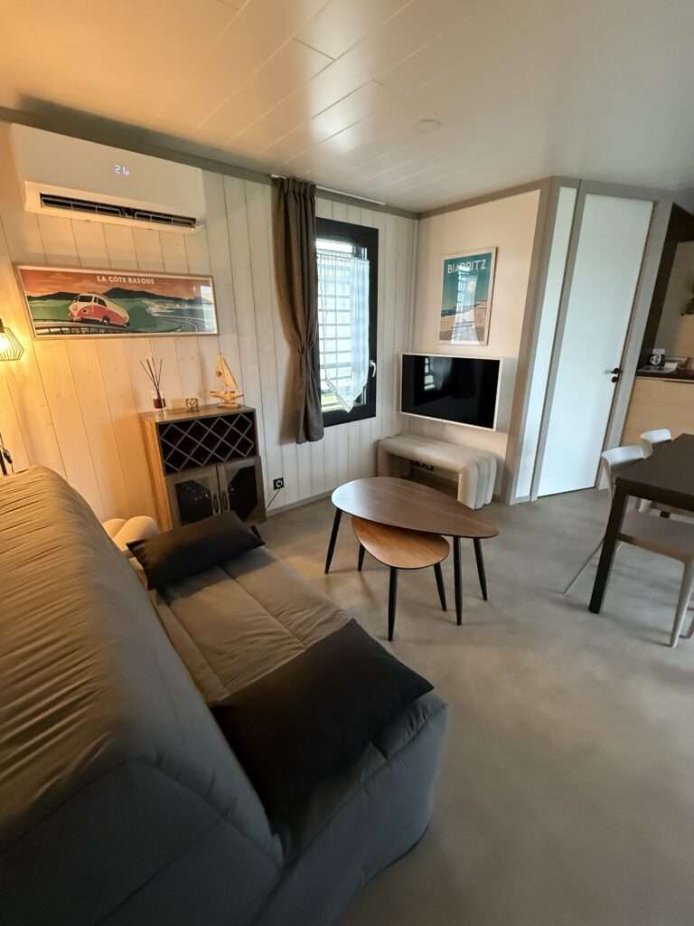 Chalet 56 m² climatisé avec piscine (animaux acceptés) jardin clôturé — photo 9
