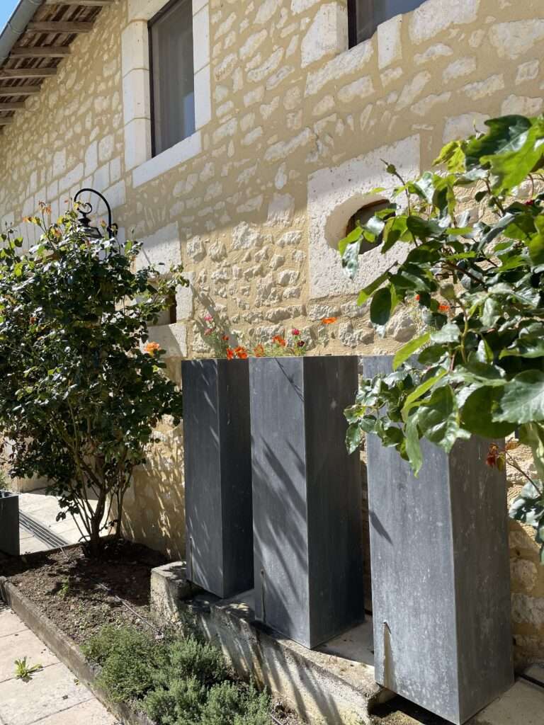 Maison 4 à 6 personnes au milieu des chevaux — photo 2