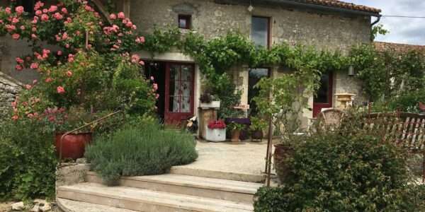 Maison de famille dans la Vienne – La Chaumine