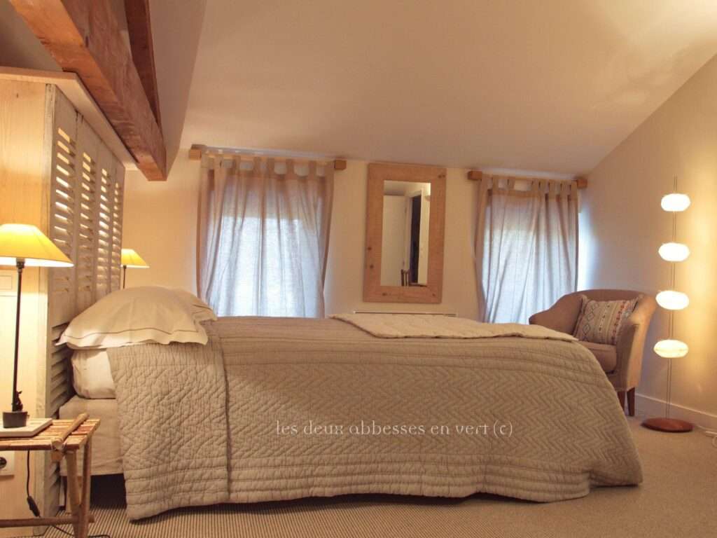 Maison 4 à 6 personnes au milieu des chevaux — photo 19