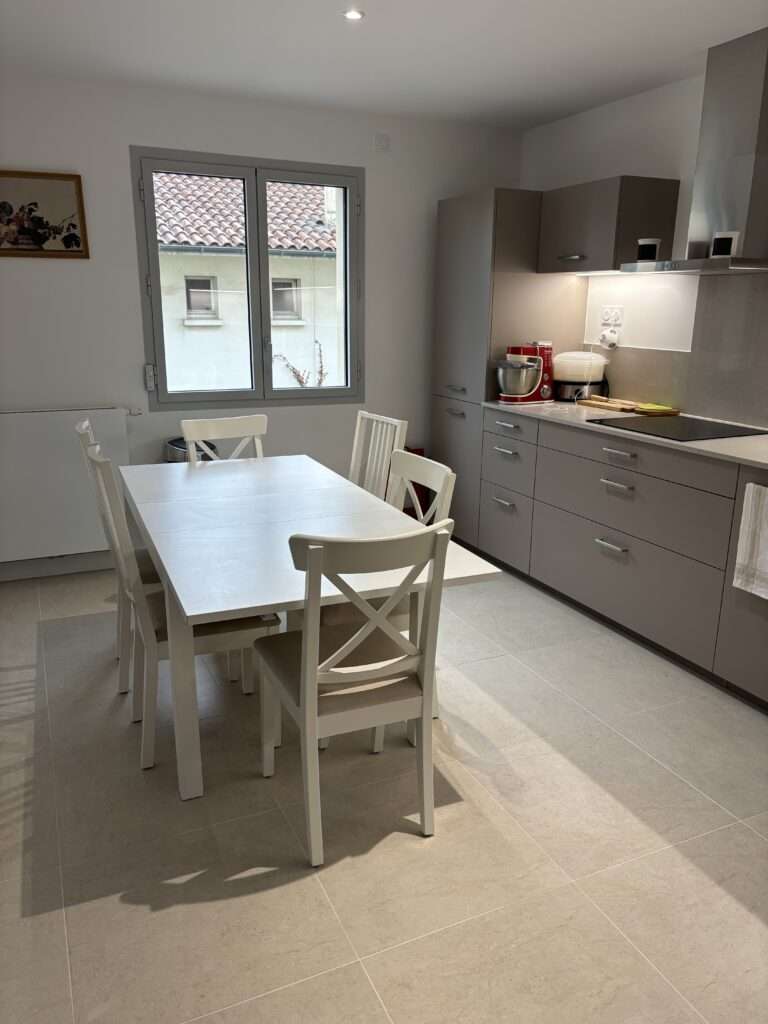 3-Bedroom Apartment in Central Arcachon with Terrace — photo 6
