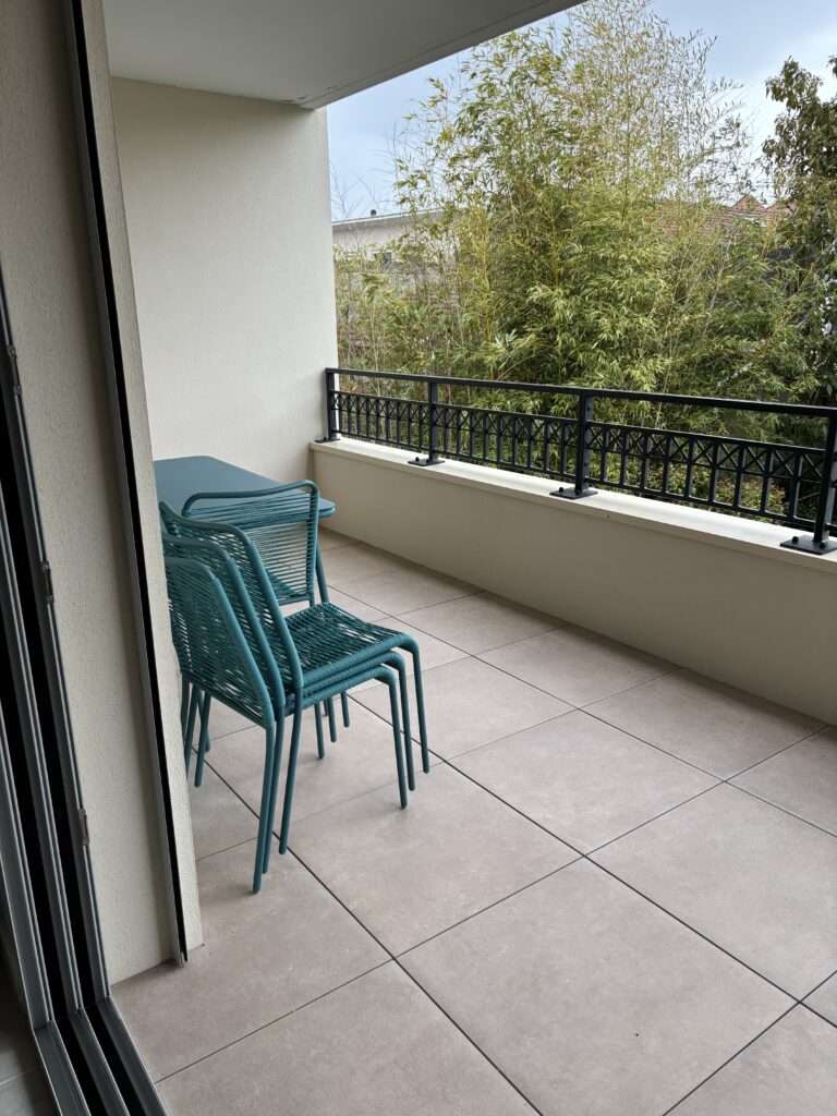 3-Bedroom Apartment in Central Arcachon with Terrace — photo 10