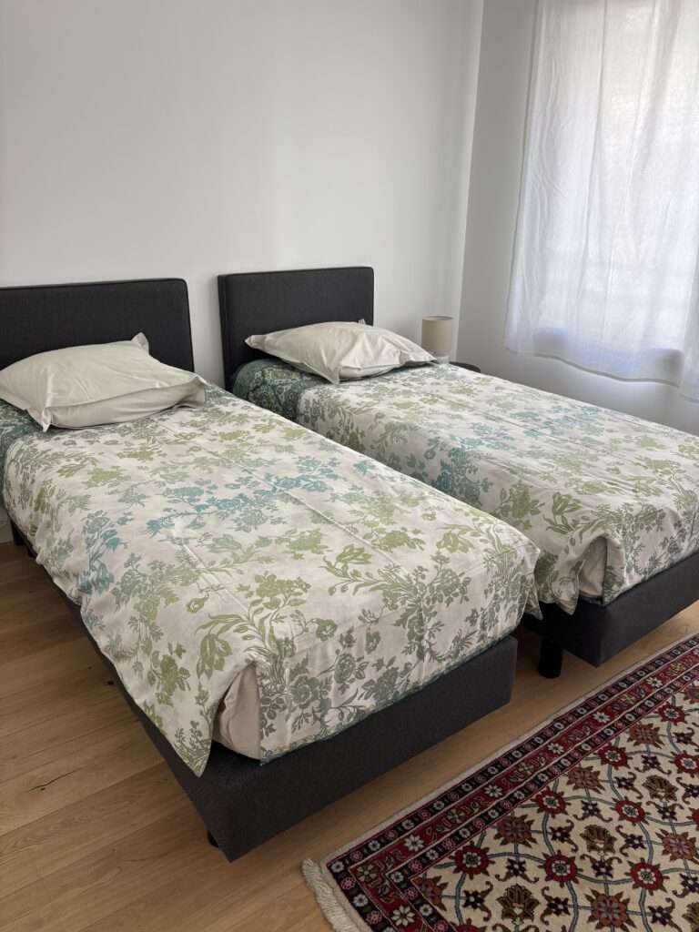 3-Bedroom Apartment in Central Arcachon with Terrace — photo 4