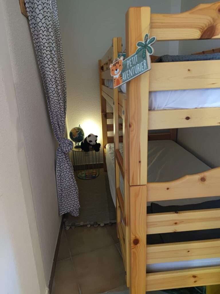 Furnished apartment of 37 m² in Calvi – Apartment near the port of Calvi with large terrace and sea view – photo 16