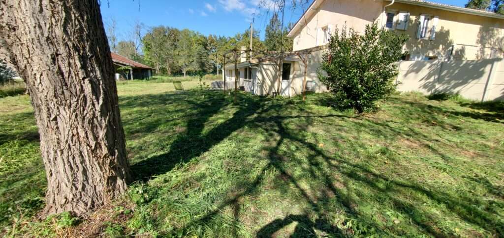 3-Bedroom House with Garden in Avensan, Near Winery d’Arsac — photo 7