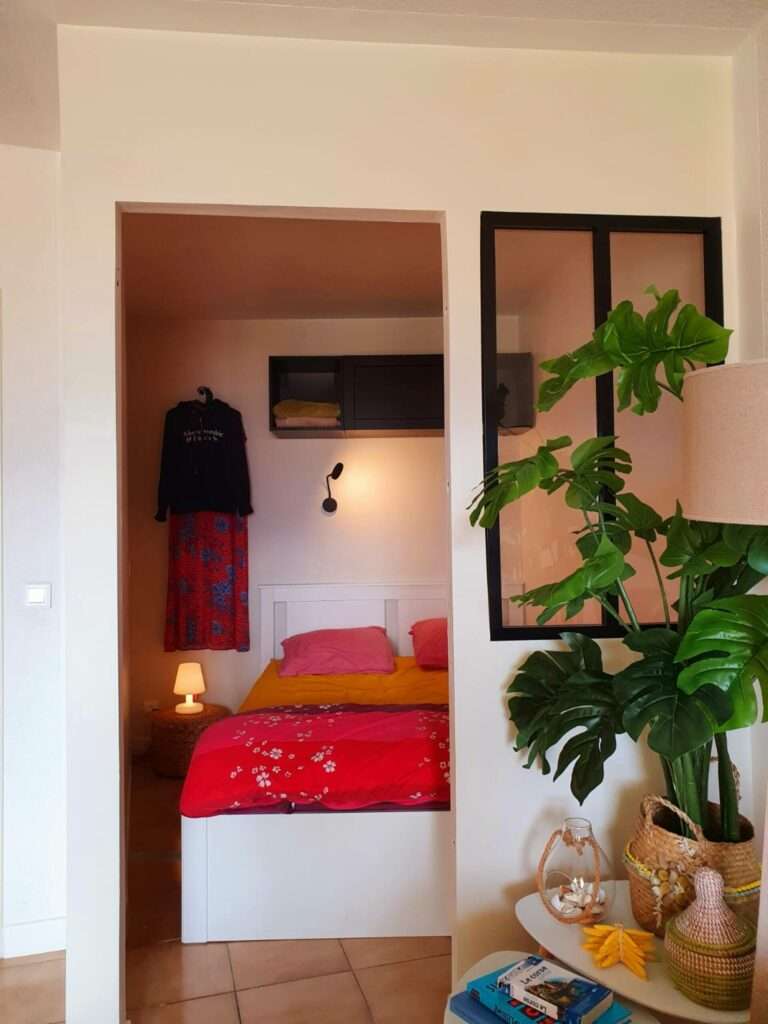 Furnished apartment of 37 m² in Calvi – Apartment near the port of Calvi with large terrace and sea view – photo 14
