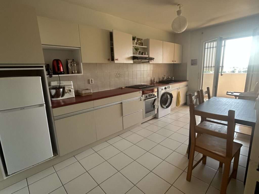 Spacious Apartment with Terrace and View near Bordeaux — photo 2