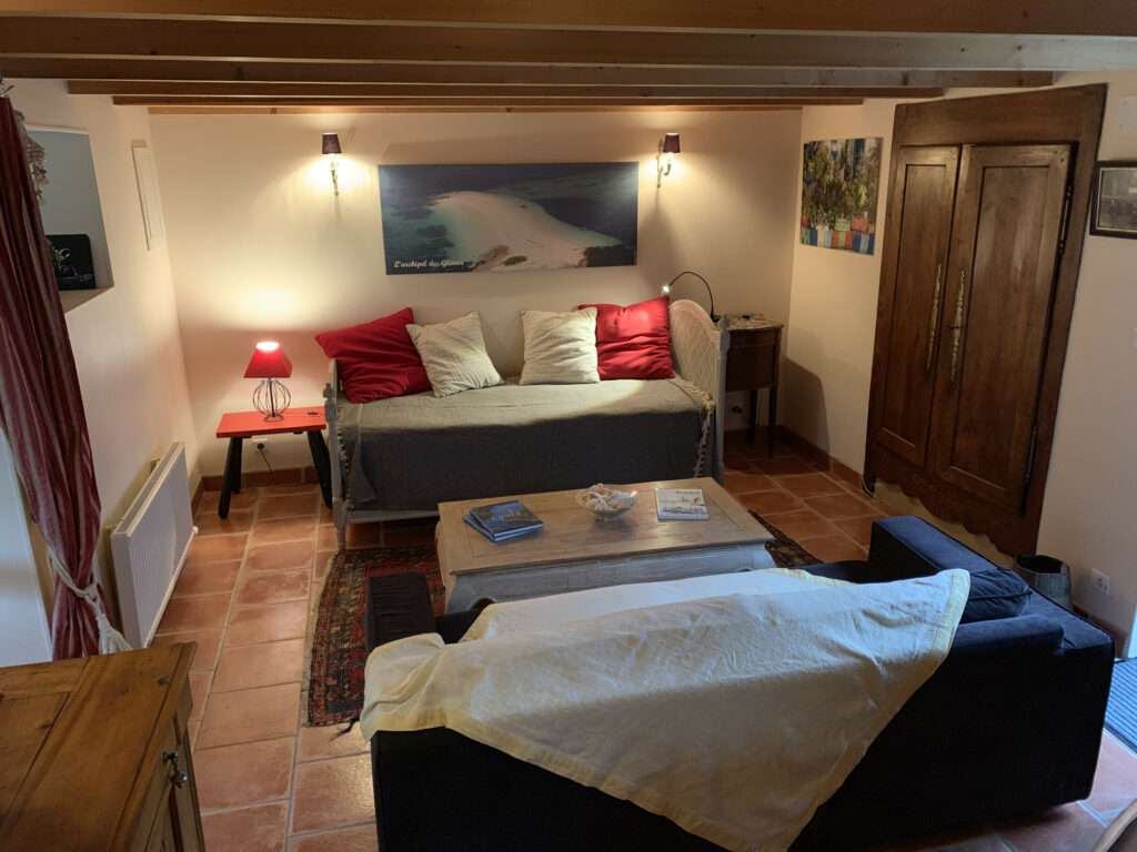 Maison meublée de 70 m² à Gouesnach – Charmante petite maison au calme, proche des plages et commodités – photo 4