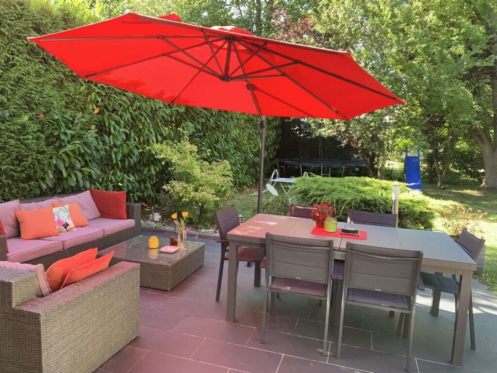 4-Bedroom Family House with Garden in Lésigny — photo 8