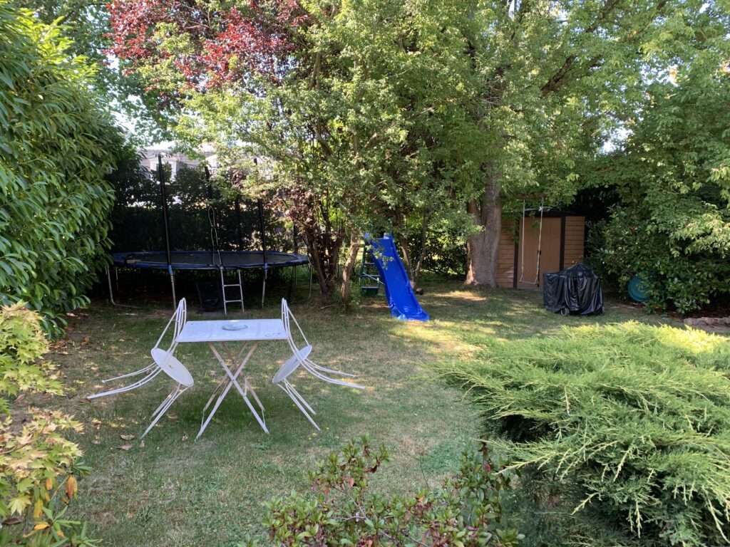 4-Bedroom Family House with Garden in Lésigny — photo 9