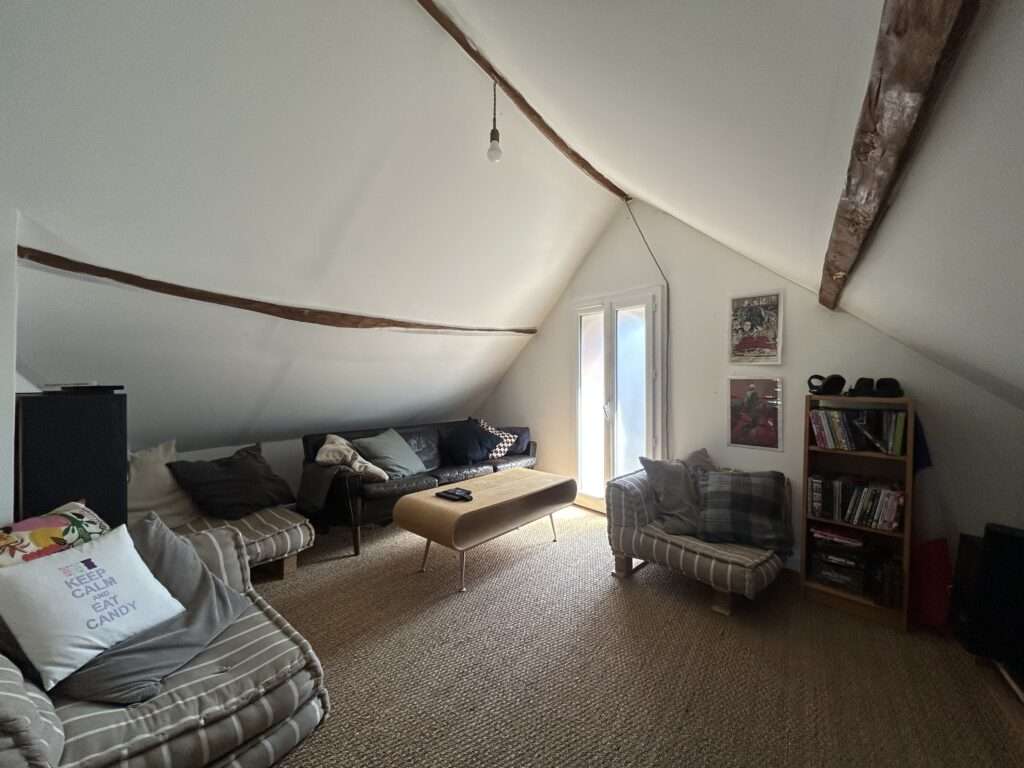Furnished house of 200 m² in Boury-en-Vexin – 200 m² house with 2000 m² garden • Boury-en-Vexin – photo 3