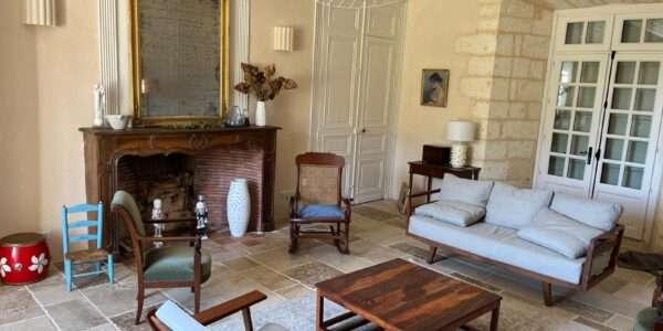 Partie de gentilhommière du XVIIe siècle en Périgord Vert – charme, grands volumes et nature préservée
