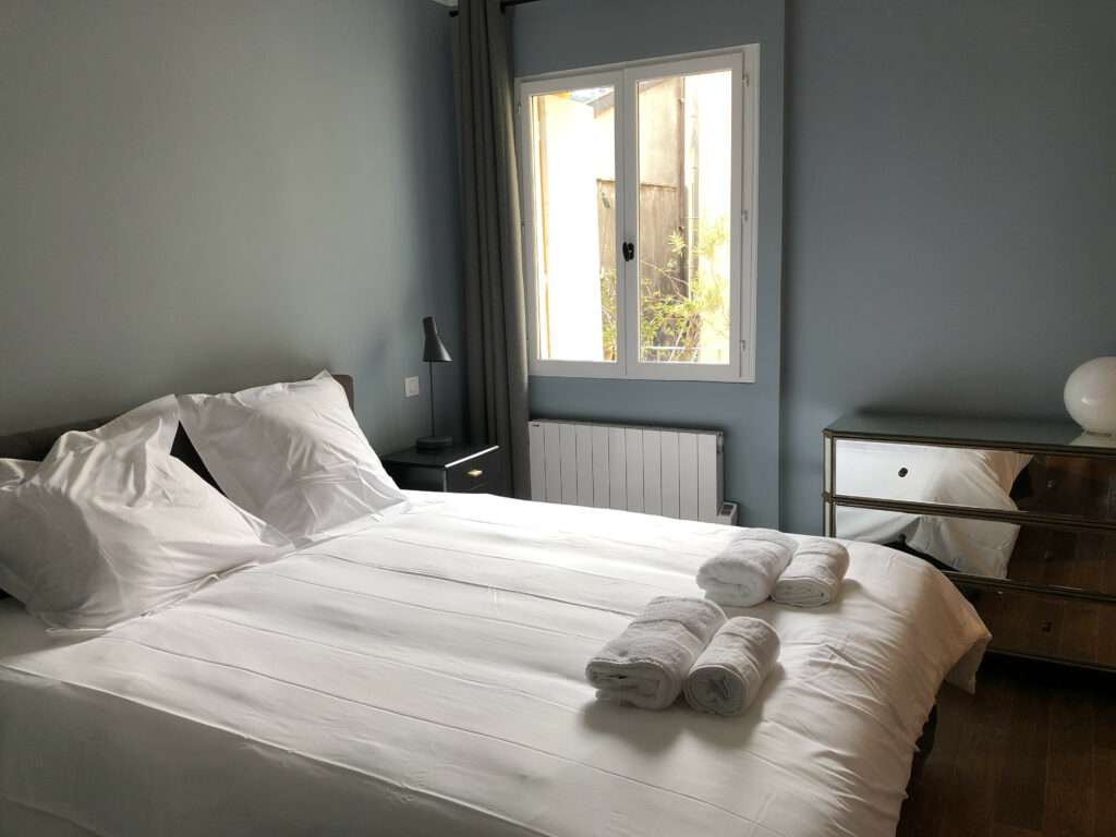 Appartement meublé de 150 m² à Sète – Grand et élégant appartement à Sète avec vue sur Cadre Royal – photo 12