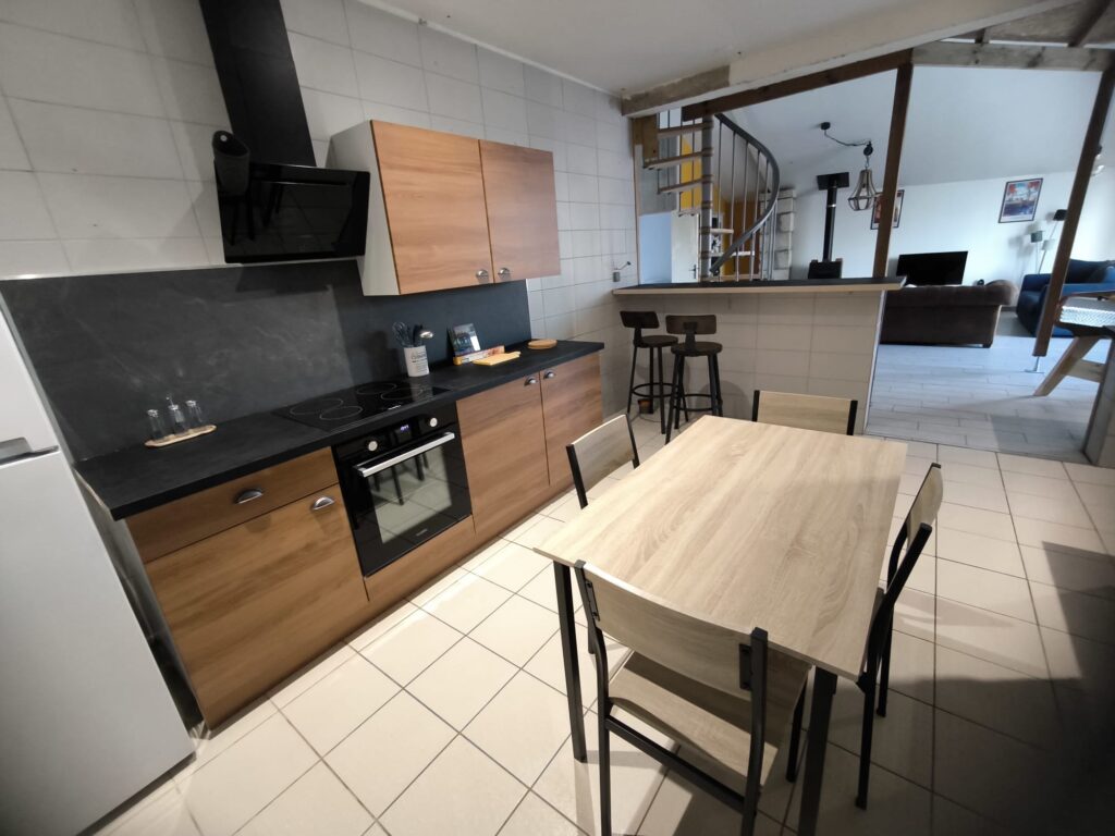 Maison au cœur d’un authentique corps de ferme — photo 7