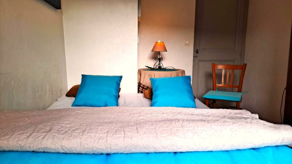 Garden-Level Furnished Apartment in Le Bar-sur-Loup — photo 14