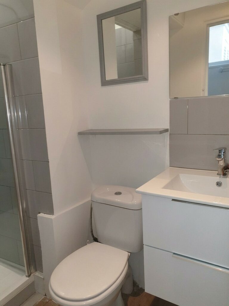 Joli 2 pièces meublé 40 m² – RDJ au calme sur cour – Levallois proche Neuilly (rue Kléber). — photo 7