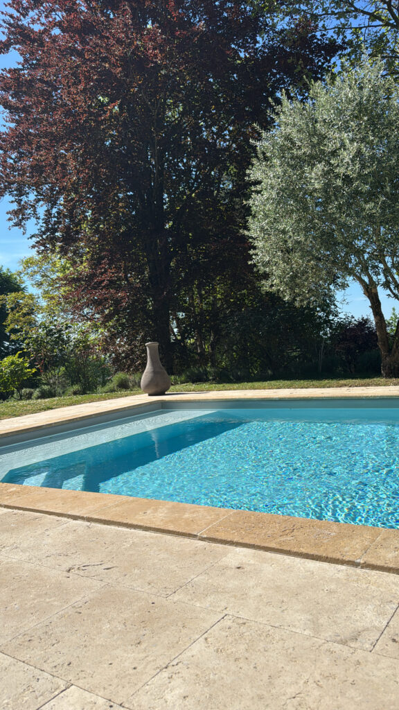 Maison tout confort avec piscine — photo 18