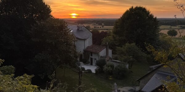 Maison tout confort avec piscine