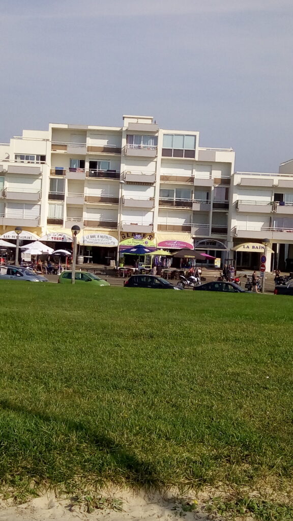Furnished Apartment in Biscarrosse – 50 m from the Ocean — photo 4