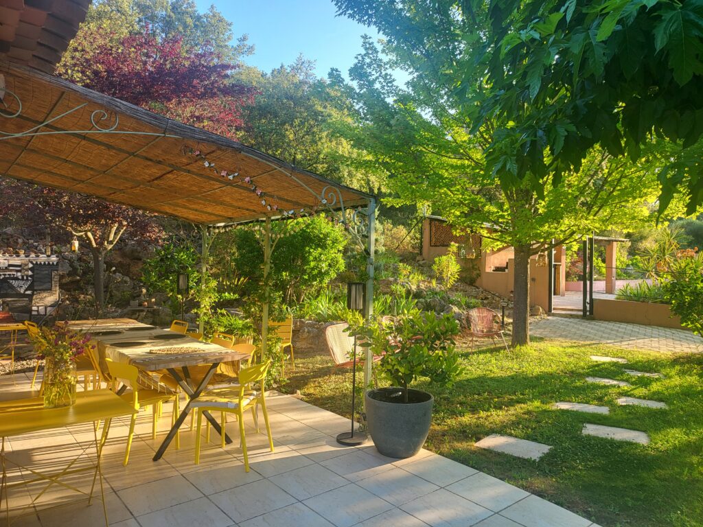 Chaleureuse et confortable maison à Cotignac — photo 5