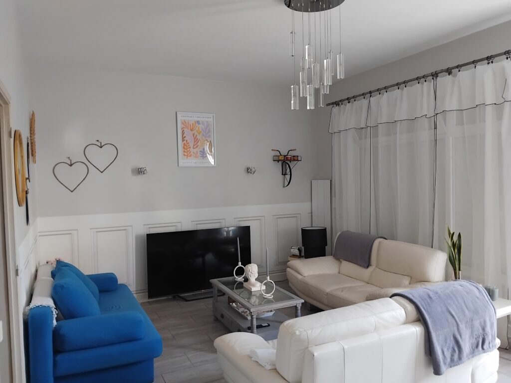 85 m² House with Enclosed Garden – Rouffignac-Saint-Cernin-de-Reilhac — photo 4