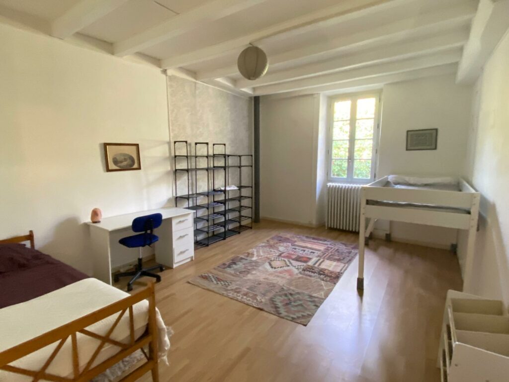 150 m² Character House with Garden in Chalais — photo 3