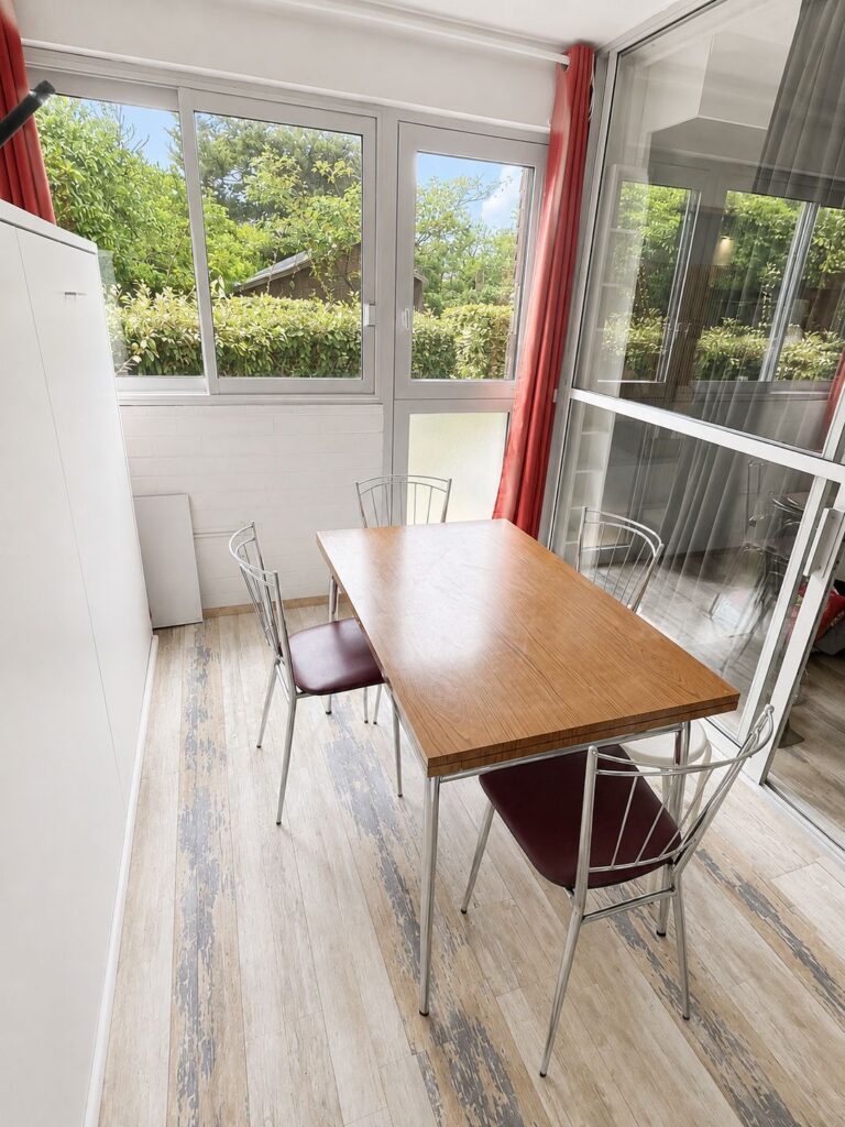 One-Bedroom Rental with Terrace in Lacanau Océan — photo 13