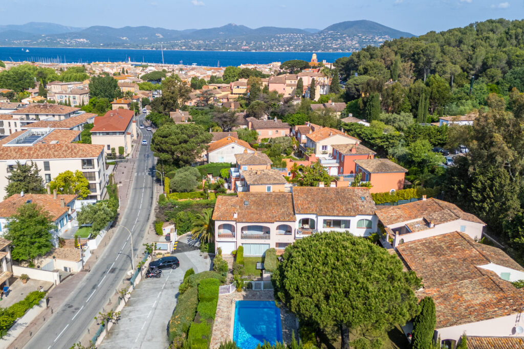 Appartement meublé à Saint-Tropez – résidence calme avec piscine — photo 7