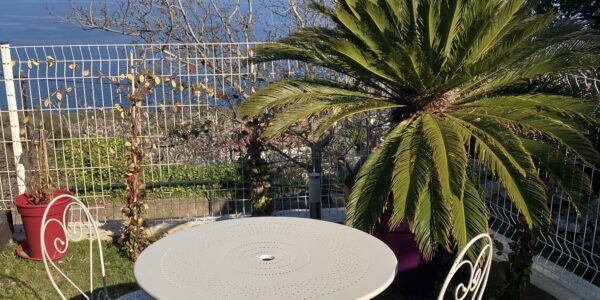 Pretty exposed-stone studio, Cap Corse
