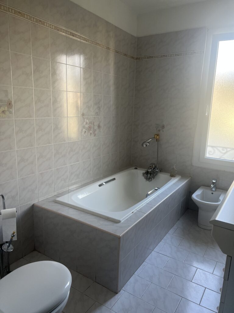 Jolie maison de ville à Ajaccio — photo 11
