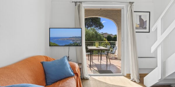 Appartement meublé à Saint-Tropez – résidence calme avec piscine