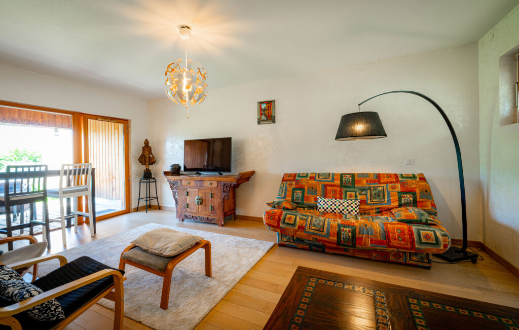 48 m² Furnished Apartment Near Chambéry with Mountain Views — photo 8