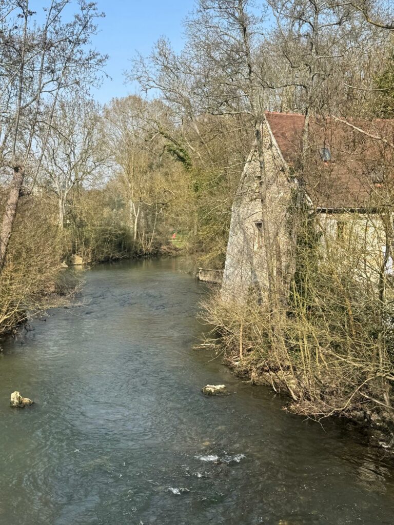 Moulin du 13e siècle tout confort à 30 minutes de Paris — photo 33