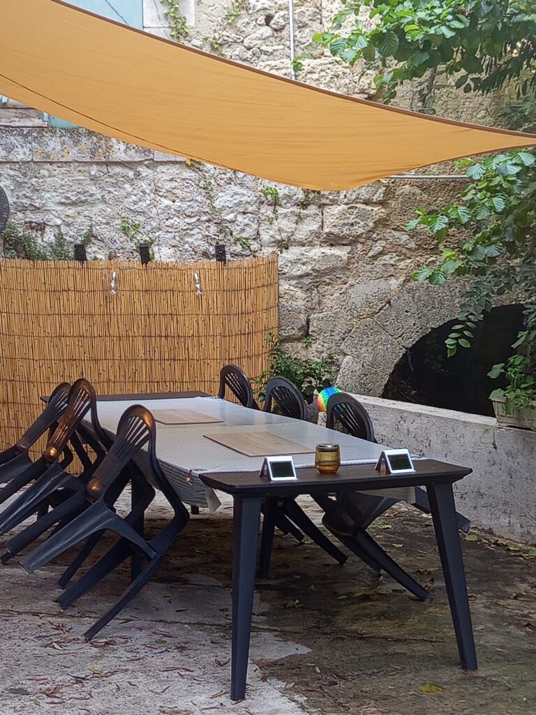 150 m² Character House with Garden in Chalais — photo 11