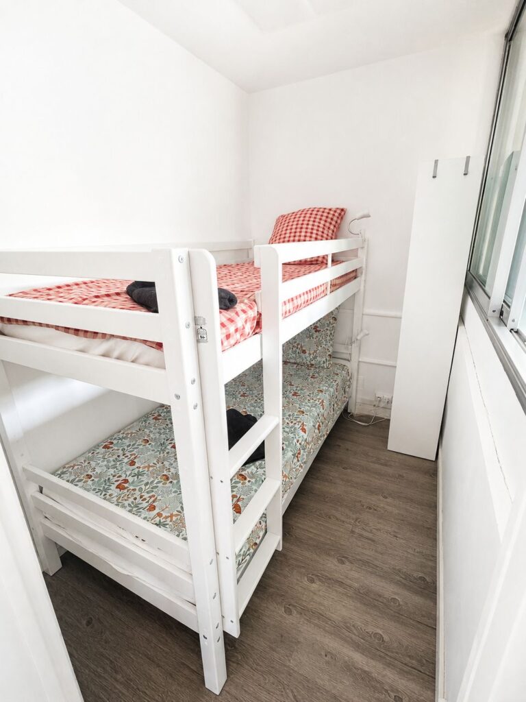 One-Bedroom Rental with Terrace in Lacanau Océan — photo 7