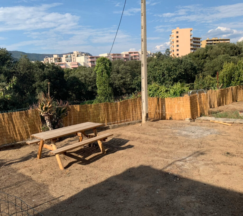 Jolie maison de ville à Ajaccio — photo 2