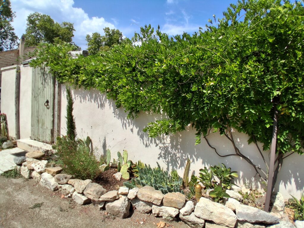 Stone mazet with private pool in Port-Sainte-Foy-et-Ponchapt — photo 18