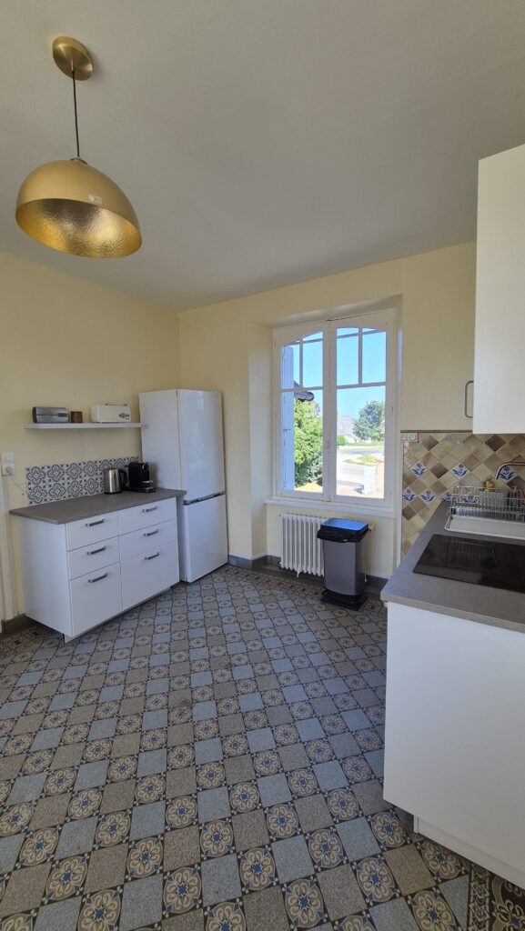 Breton Stone House in Trébeurden, Sea-View Garden, Near Beaches — photo 9