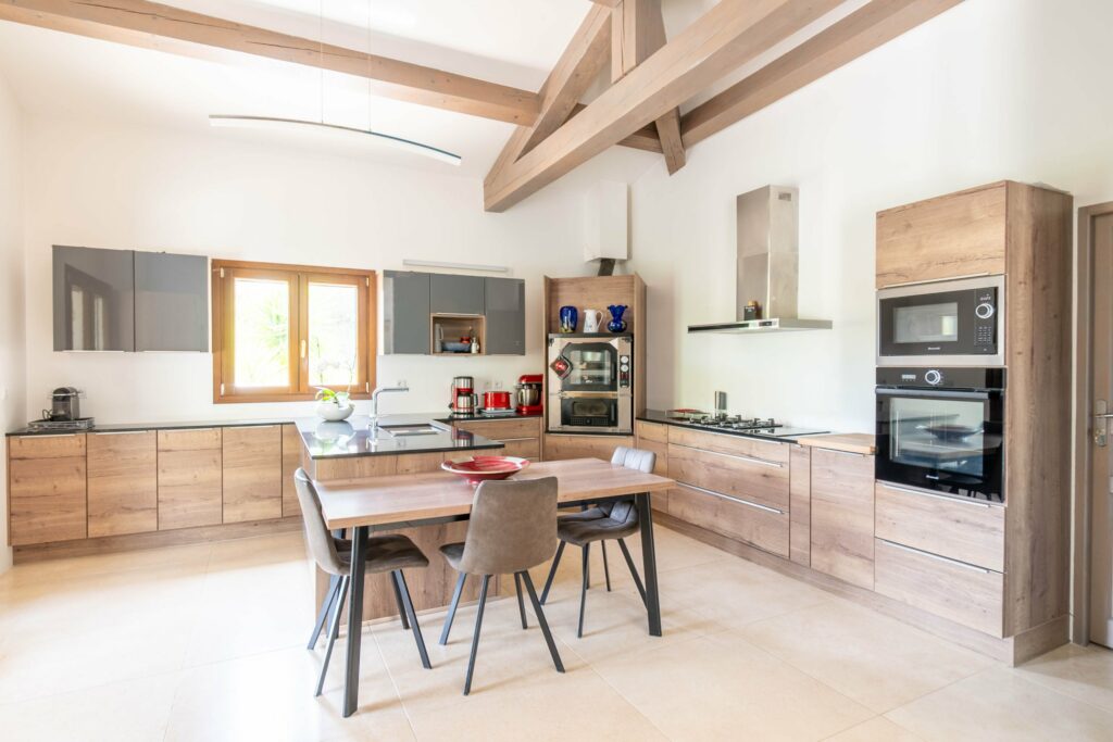 Bastide de charme avec piscine • Gémenos campagne — photo 11
