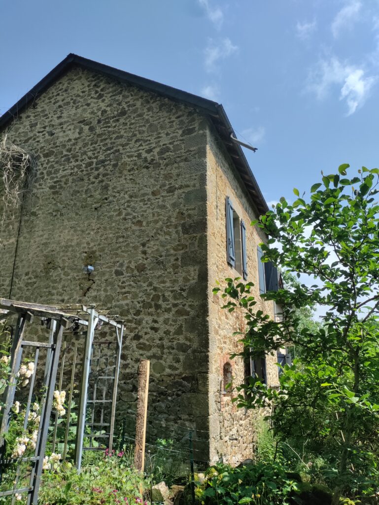 Ancien Moulin en bord de rivière — photo 7